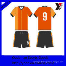 Neue keine Logo Design Großhandel Fußball Jersey schwarz orange Fußball einheitliche